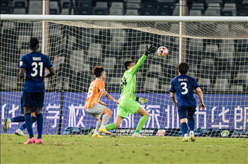 沧州雄狮与梅州客家在中超联赛第二十七轮展开激烈角逐，9月29日不容错过