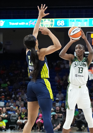 韩旭宣布放弃WNBA机会，全力备战奥运大考！