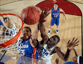 2024年3月31日NCAA康涅狄格大学vs伊利诺伊大学篮球集锦高清