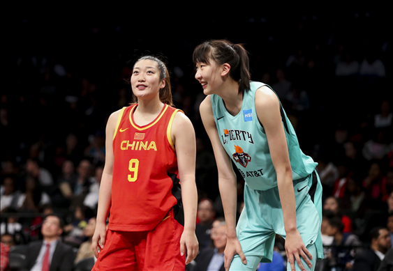 WNBA东部决赛g2，纽约自由人与康涅狄格太阳的生死之战