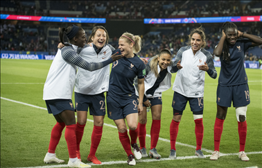 法国和巴西女足足球谁厉害些（法国与巴西女足实力大PK）