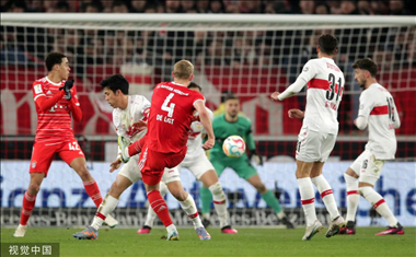 德甲射手王吉拉西欧洲金靴排名领跑，德国足球再现辉煌