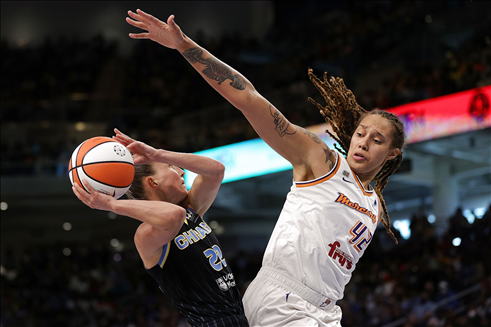 韩旭什么时候去的wnba：韩旭的WNBA之路，2019年被纽约自由人选中