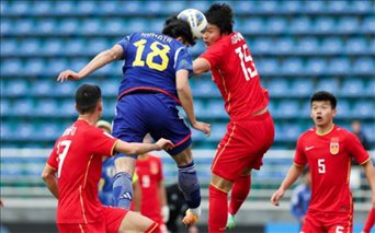 日本打韩国亚洲杯：日本和韩国的亚洲杯对决，谁是亚洲足球的霸主？