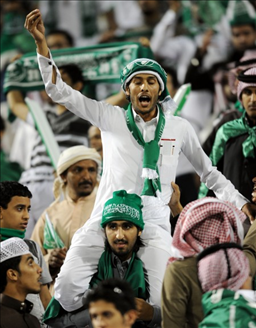 沙特超级联赛第九轮回顾：伊蒂哈德和吉达阿赫利的精彩进球和亮点