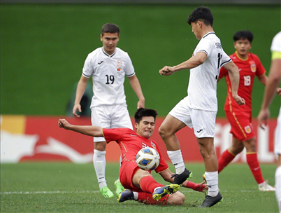 亚洲杯：越南遭两连败出局，印尼1-0胜出！