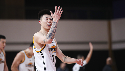 广州篮球热潮再升温，CBA龙狮队备战全新挑战