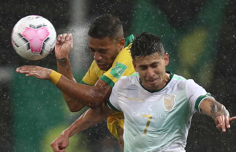 南美世预赛积分榜大洗牌！巴西阿根廷的较量将决定出线权！